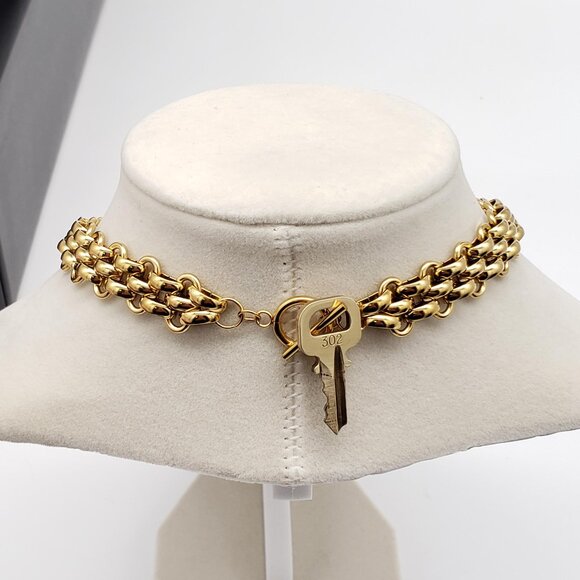 Authentic Louis Vuitton Gold Padlock w/ Unbranded Fashion Stainless Steel Chain - Picture 6 of 10